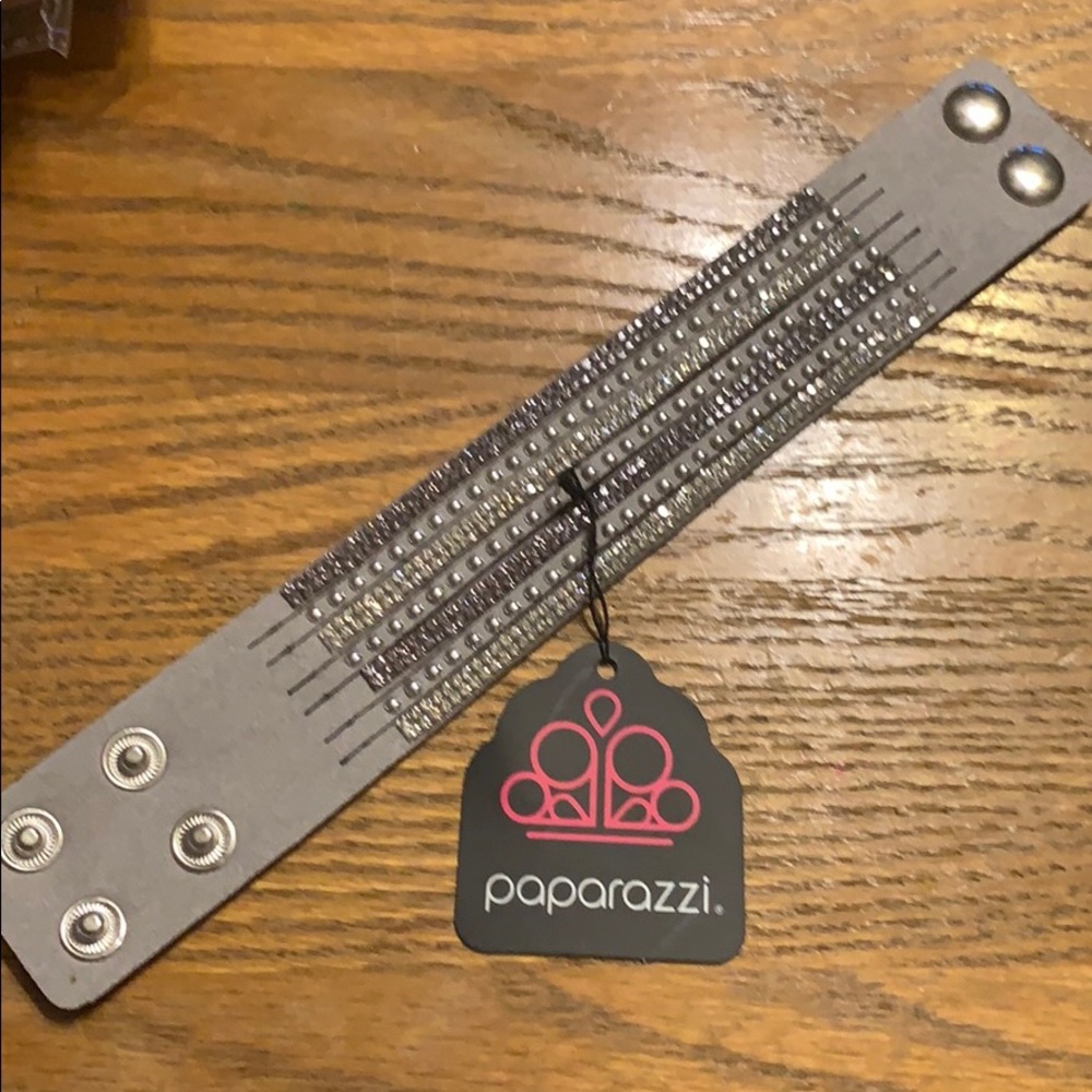4 for $16 Paparazzi wrap bracelet